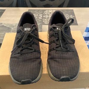 No Bull ripstop runners, size 7